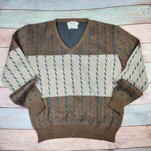 B. Altman Vintage V-Neck Mohair Blend Sweater, Men's XL